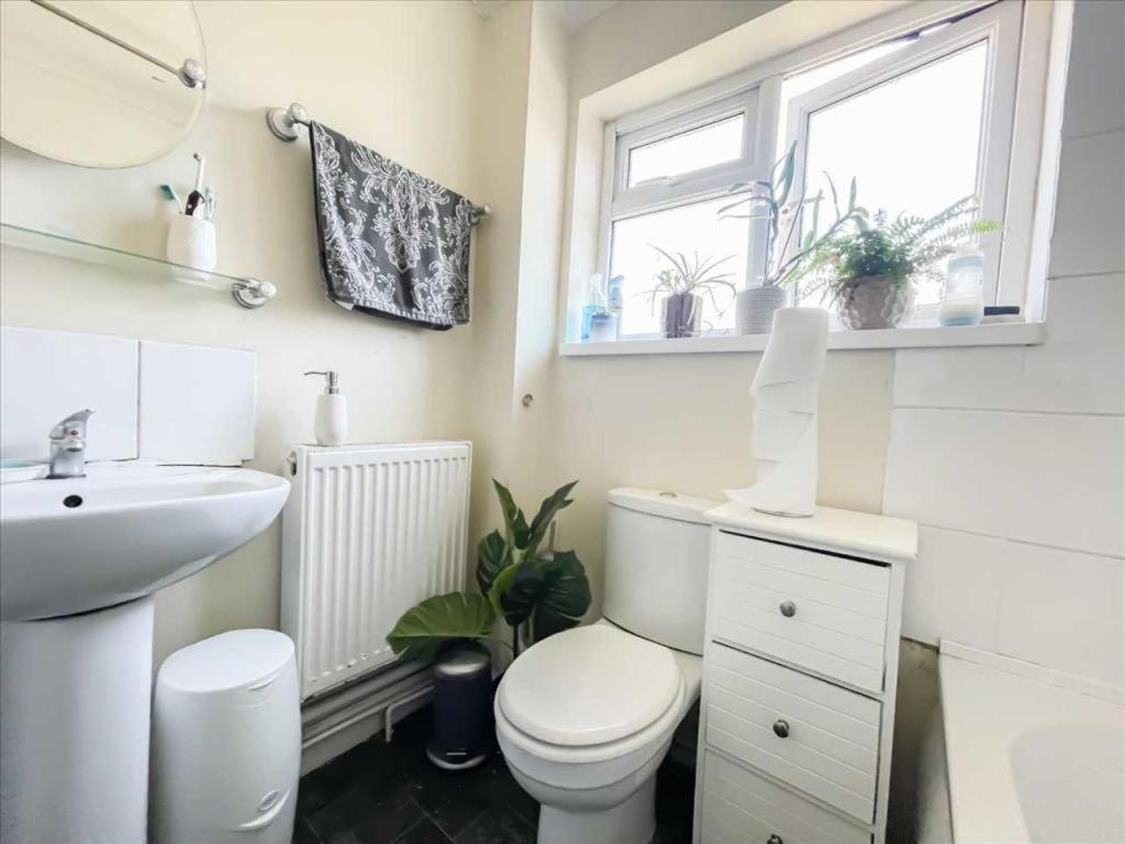 Nice, Bright & Friendly Home Hemel Hempstead Luaran gambar
